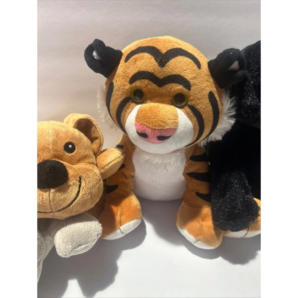 4 Melissa & Doug Plush Animal Lot Tiger Black Lab Dog Puppy Kitten Stuffed Toys